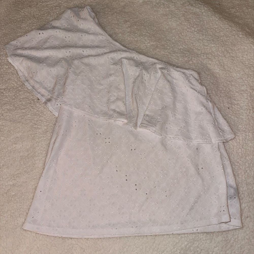 torrid White One-Shoulder Eyelet Ruffle Top